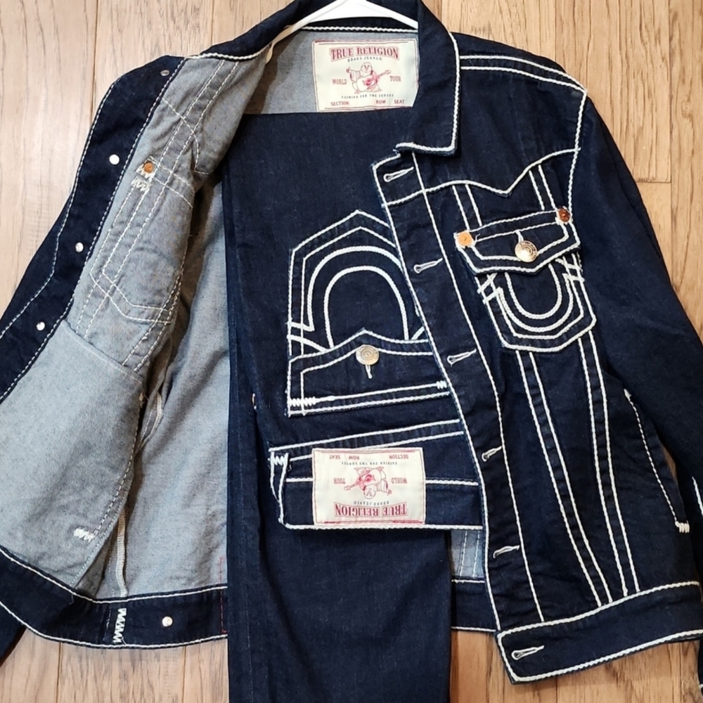 Rope Stitch Indigo Ricky and Jimmy Denim True Religion Outfit